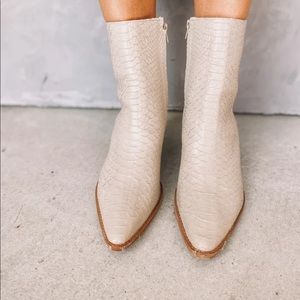 Matisse Caty booties